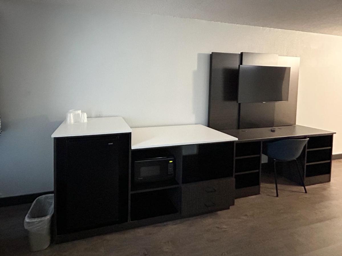Studio 6 Suites Carson, Ca Екстериор снимка