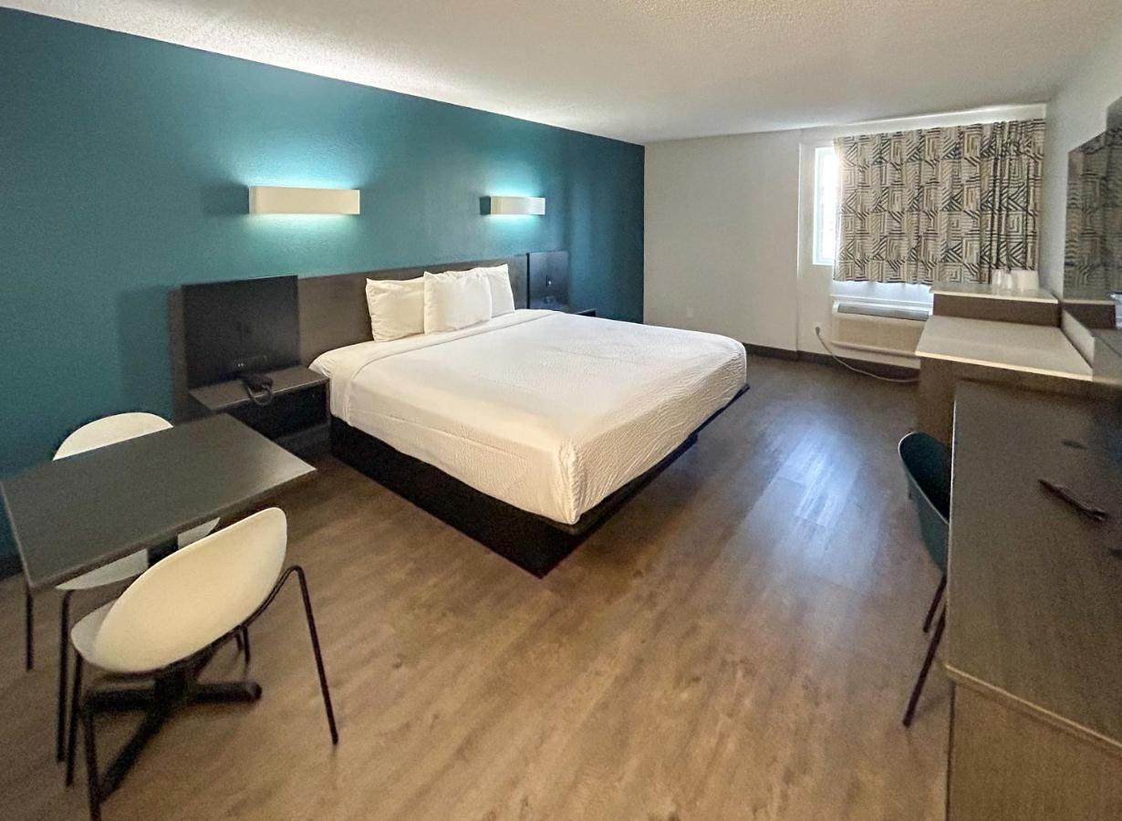 Studio 6 Suites Carson, Ca Екстериор снимка