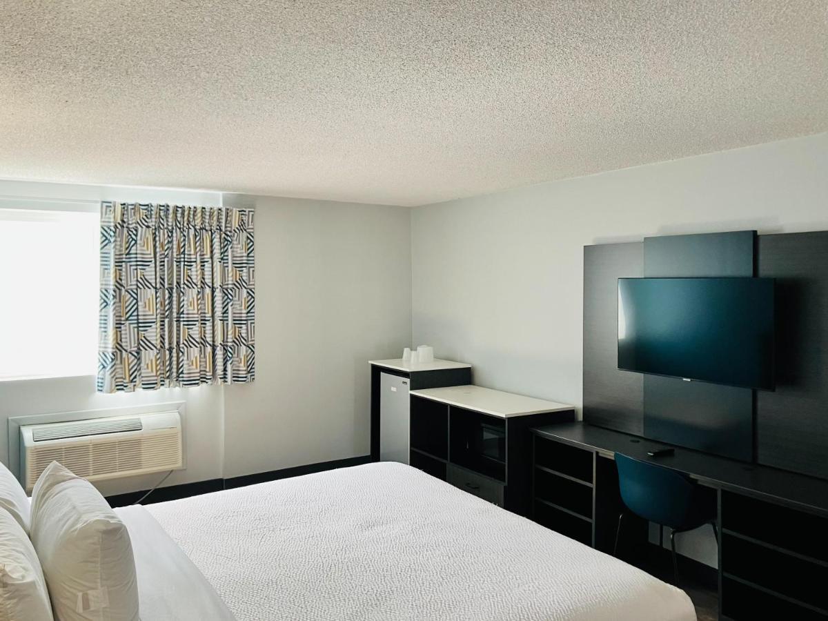 Studio 6 Suites Carson, Ca Екстериор снимка