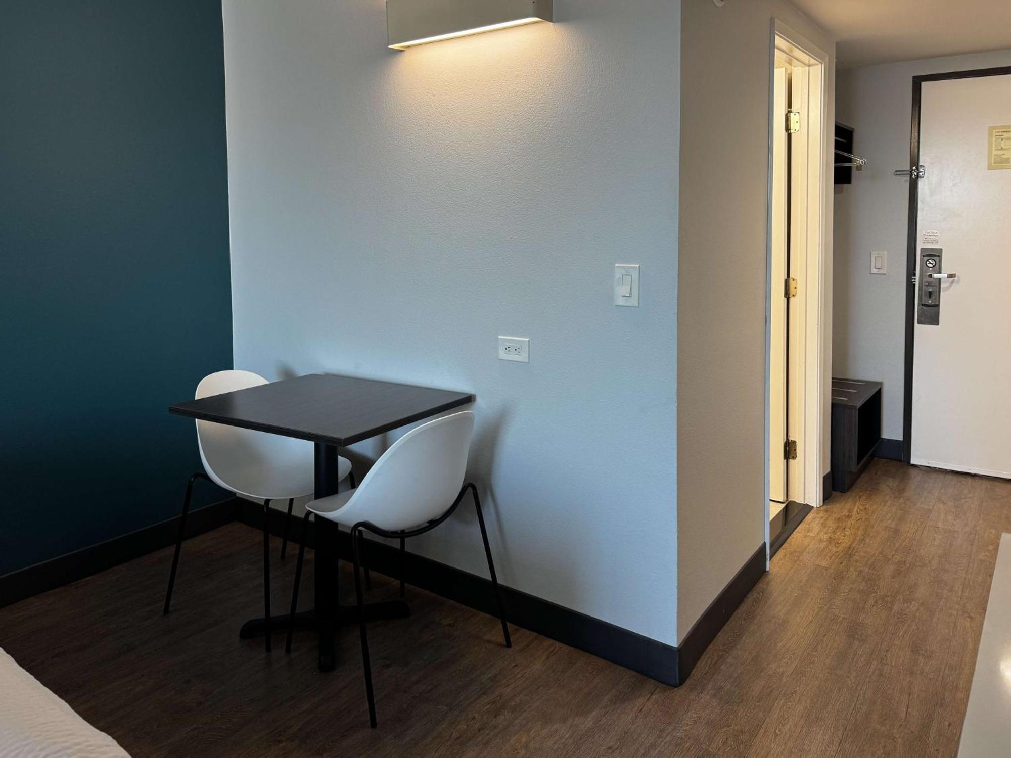 Studio 6 Suites Carson, Ca Екстериор снимка